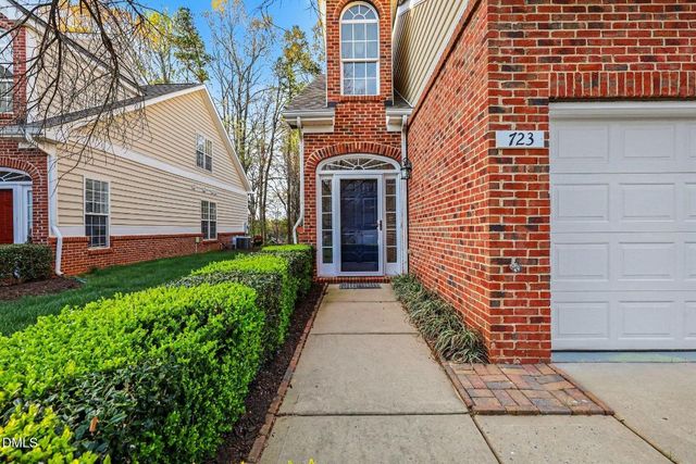 723 Swan Neck Lane, Raleigh, NC 27615