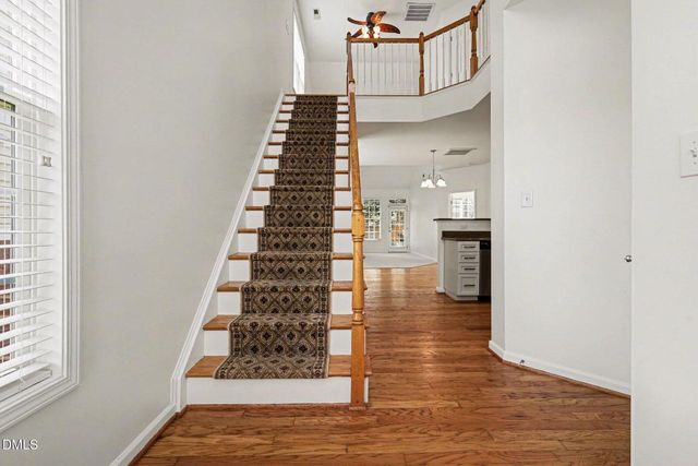 723 Swan Neck Lane, Raleigh, NC 27615