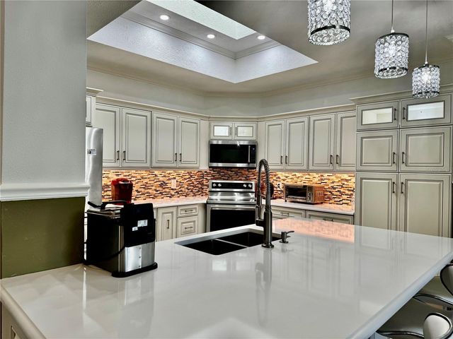 7393 ROYAL OAK DRIVE, Spring Hill, FL 34607