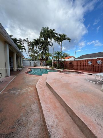 14241 SW 36th St, Miami, FL 33175