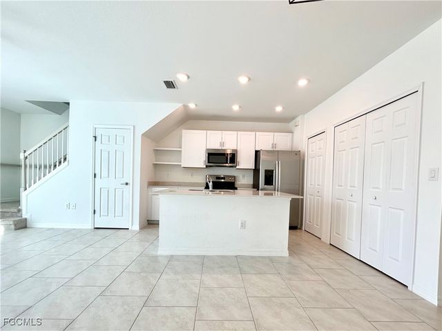 14222 Oviedo PL, Fort Myers, FL 33905