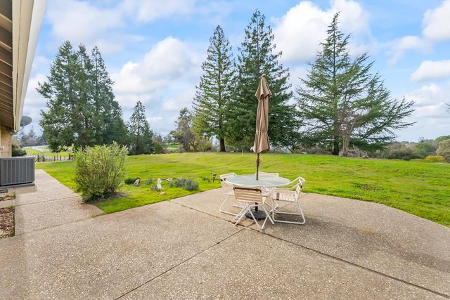 3840 Charbray Ct, Shingle Springs, CA 95682