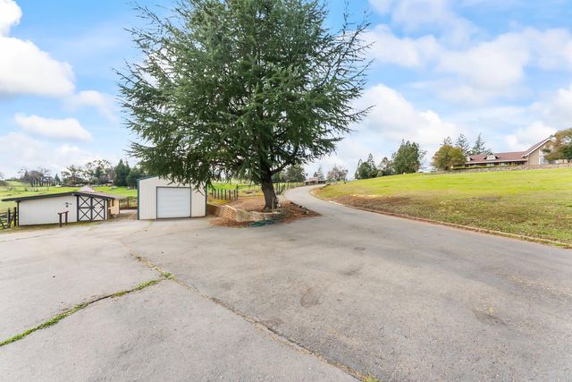 3840 Charbray Ct, Shingle Springs, CA 95682