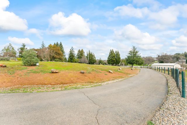 3840 Charbray Ct, Shingle Springs, CA 95682