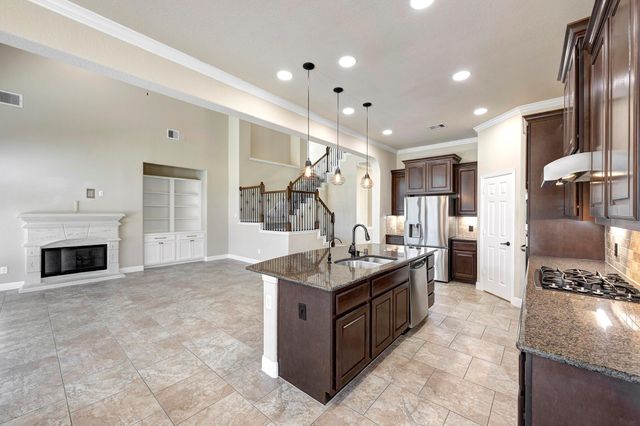 11 Red Wagon Drive, Spring, TX 77389