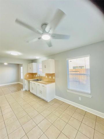 17030 Cypresswood Glen Trail, Hockley, TX 77447