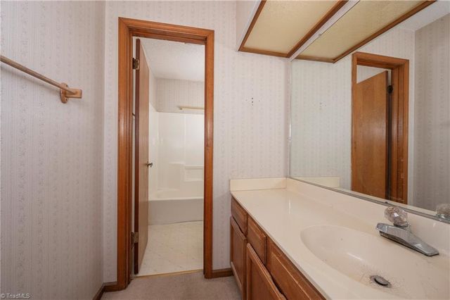 2301 Flagstone Court D, Winston-salem, NC 27103