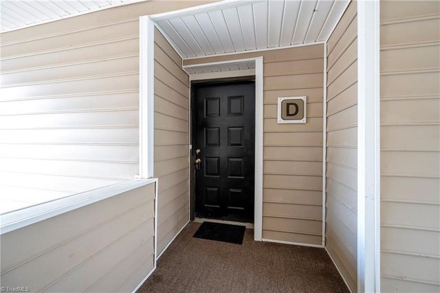 2301 Flagstone Court D, Winston-salem, NC 27103