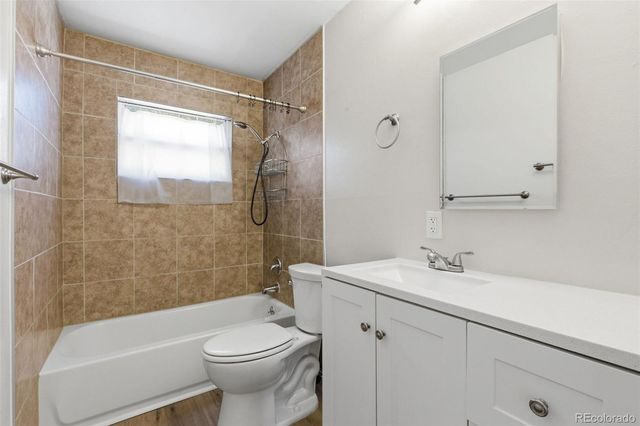 1297 Worchester Street, Aurora, CO 80011