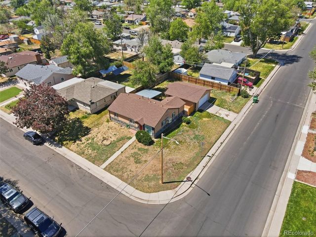 1297 Worchester Street, Aurora, CO 80011