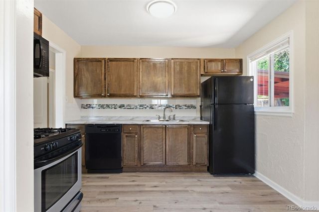 1297 Worchester Street, Aurora, CO 80011