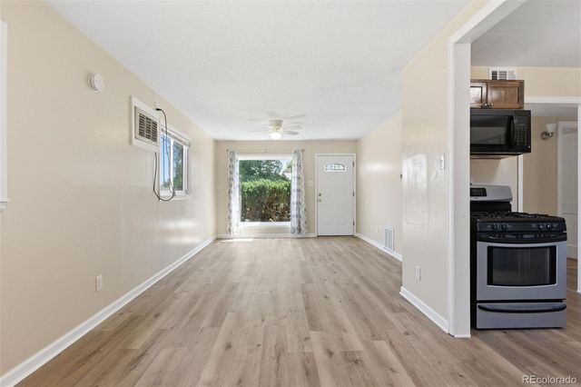 1297 Worchester Street, Aurora, CO 80011