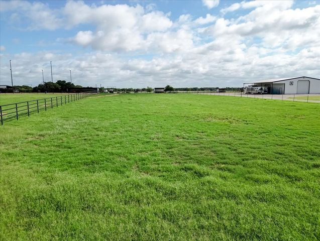 1340 Lacy Drive, Lipan, TX 76462