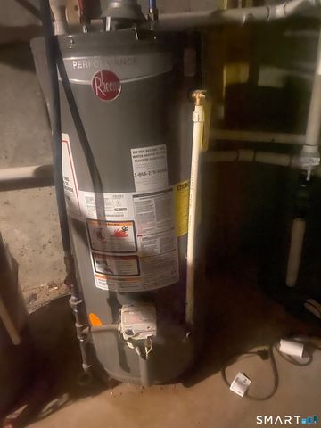 182 Henry Street 182, New Haven, CT 06511