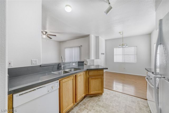 2116 Calville Street 102, Las Vegas, NV 89128