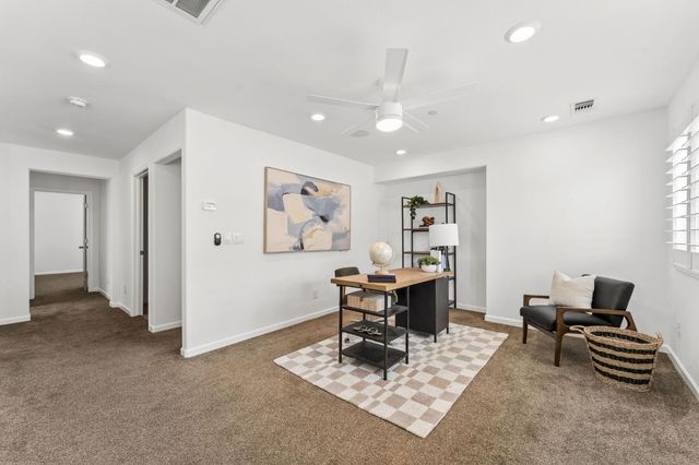 15 Bristle Bark Pl, Sacramento, CA 95835