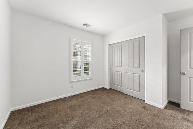 15 Bristle Bark Pl, Sacramento, CA 95835