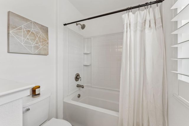 15 Bristle Bark Pl, Sacramento, CA 95835