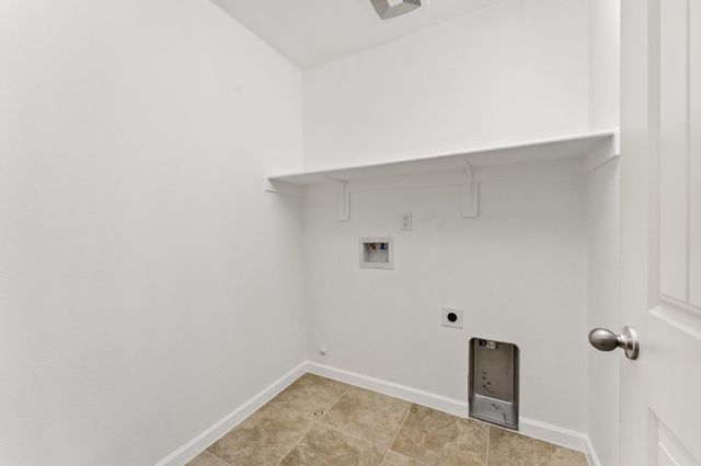 15 Bristle Bark Pl, Sacramento, CA 95835