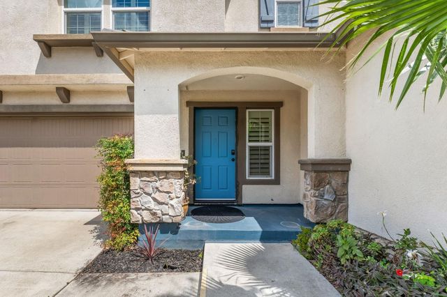 15 Bristle Bark Pl, Sacramento, CA 95835