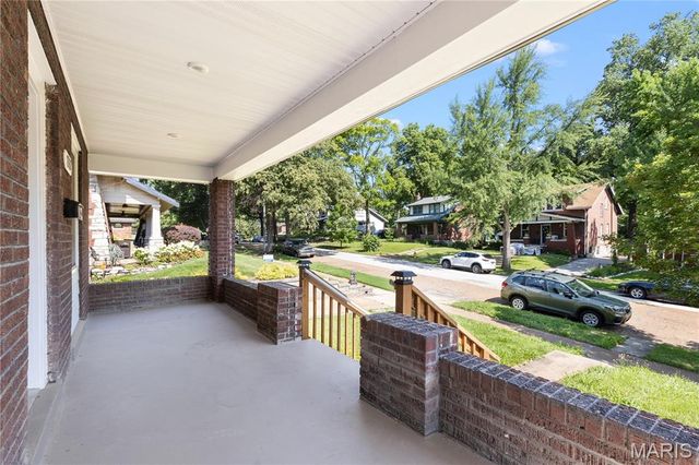 7332 Wellington Avenue, University City, MO 63130