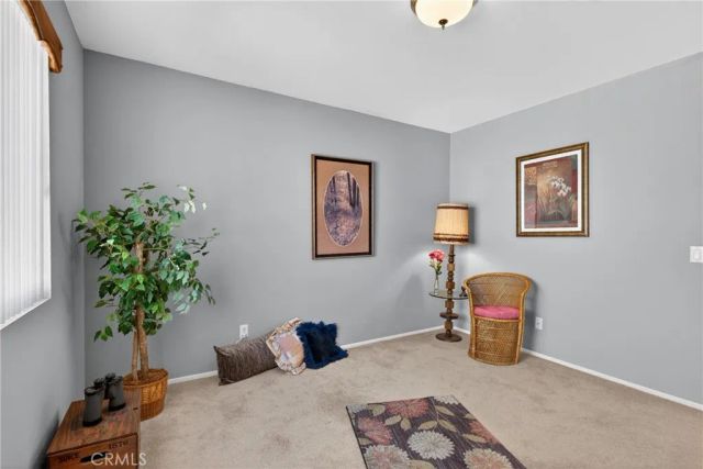 21012 Oakriver, Newhall, CA 91321