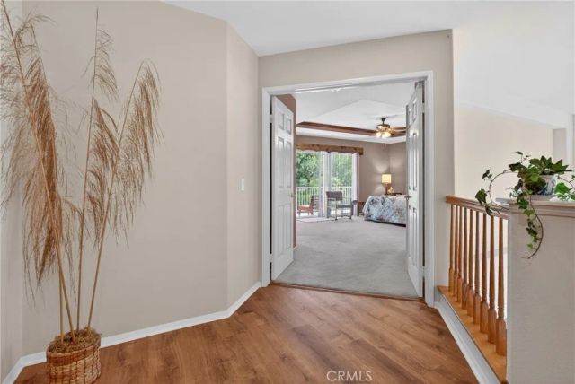 21012 Oakriver, Newhall, CA 91321