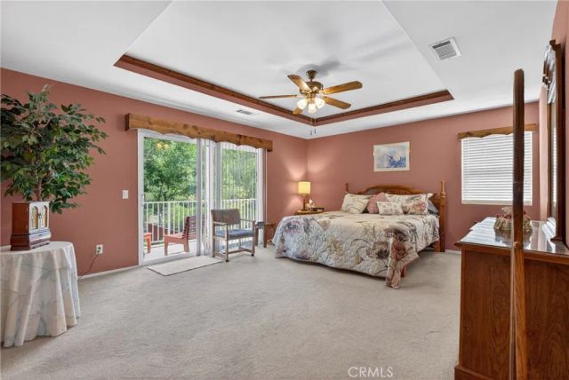 21012 Oakriver, Newhall, CA 91321