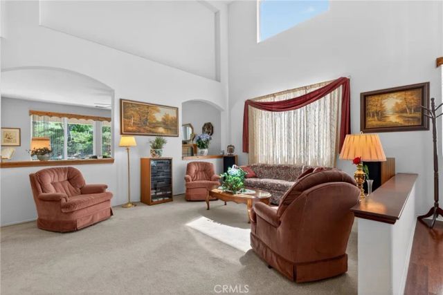 21012 Oakriver, Newhall, CA 91321