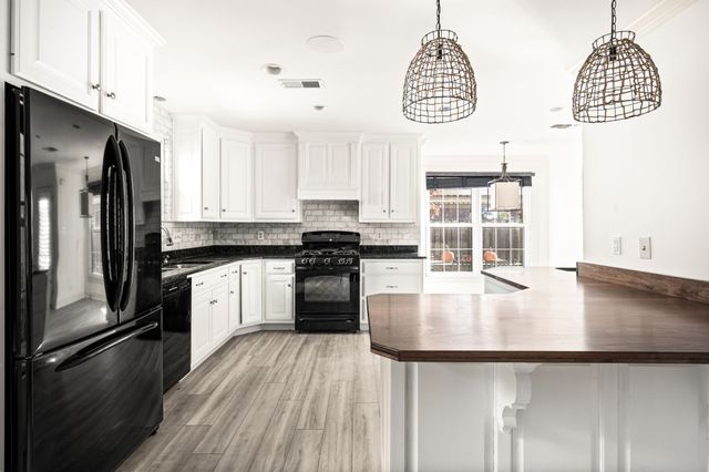 1305 General George Patton Rd, Nashville, TN 37221