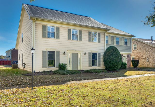 1305 General George Patton Rd, Nashville, TN 37221