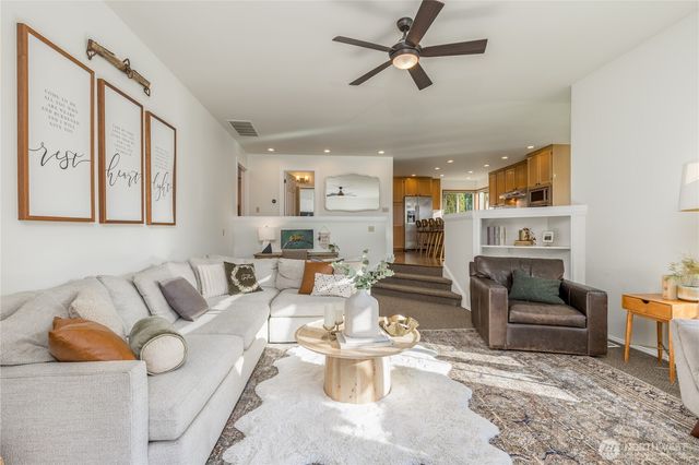 10407 SE 302nd Street, Auburn, WA 98092