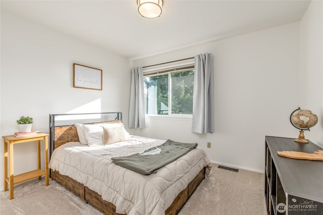 10407 SE 302nd Street, Auburn, WA 98092