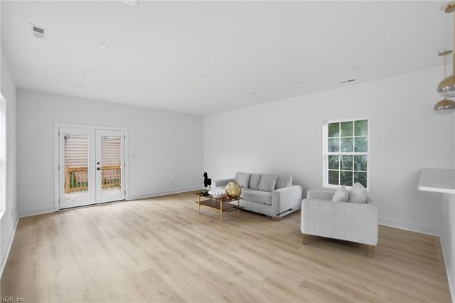 2124 Pearl ST, Portsmouth, VA 23704