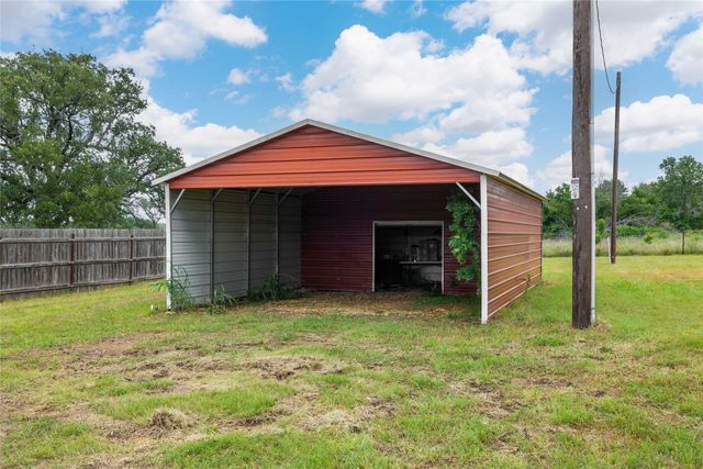 875 CR221, Stephenville, TX 76401