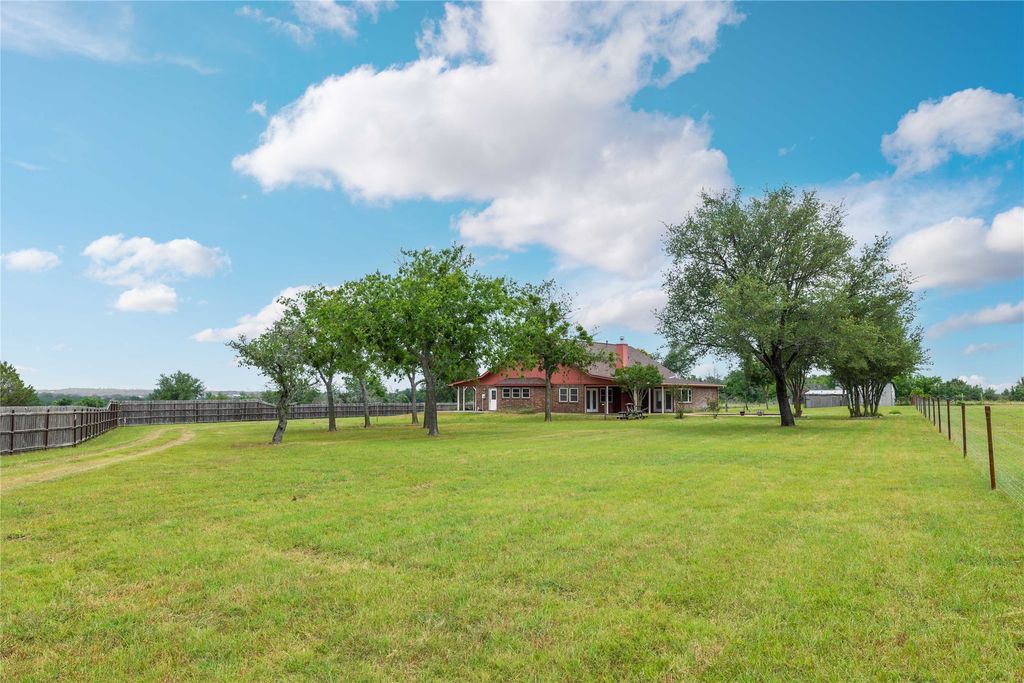 875 CR221, Stephenville, TX 76401