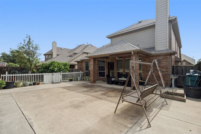 2529 Louis Lane, Lewisville, TX 75056