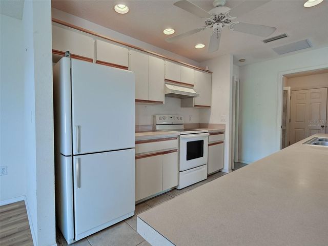 1537 CREST DRIVE, Englewood, FL 34223