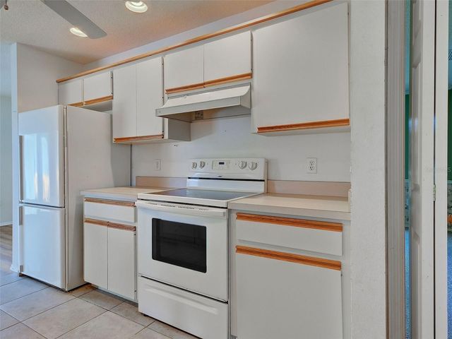1537 CREST DRIVE, Englewood, FL 34223