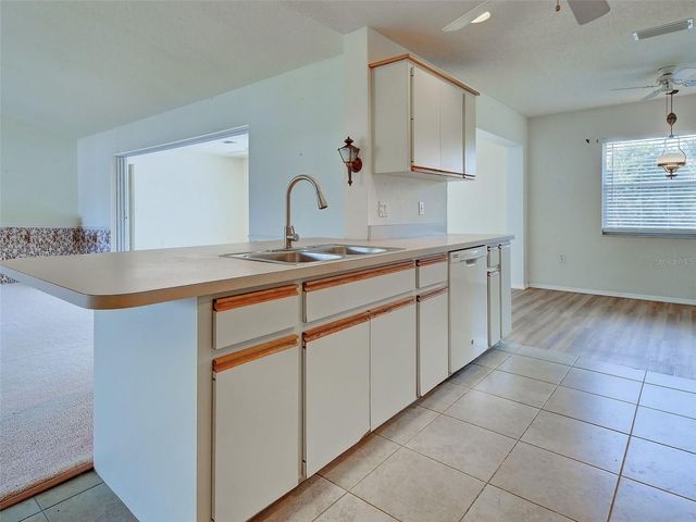 1537 CREST DRIVE, Englewood, FL 34223