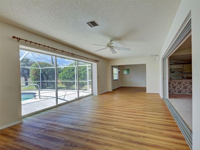 1537 CREST DRIVE, Englewood, FL 34223