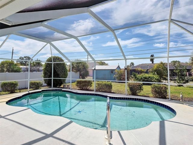 1537 CREST DRIVE, Englewood, FL 34223