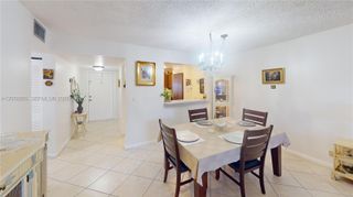 9320 Sunrise Lakes Boulevard 303, Sunrise, FL 33322