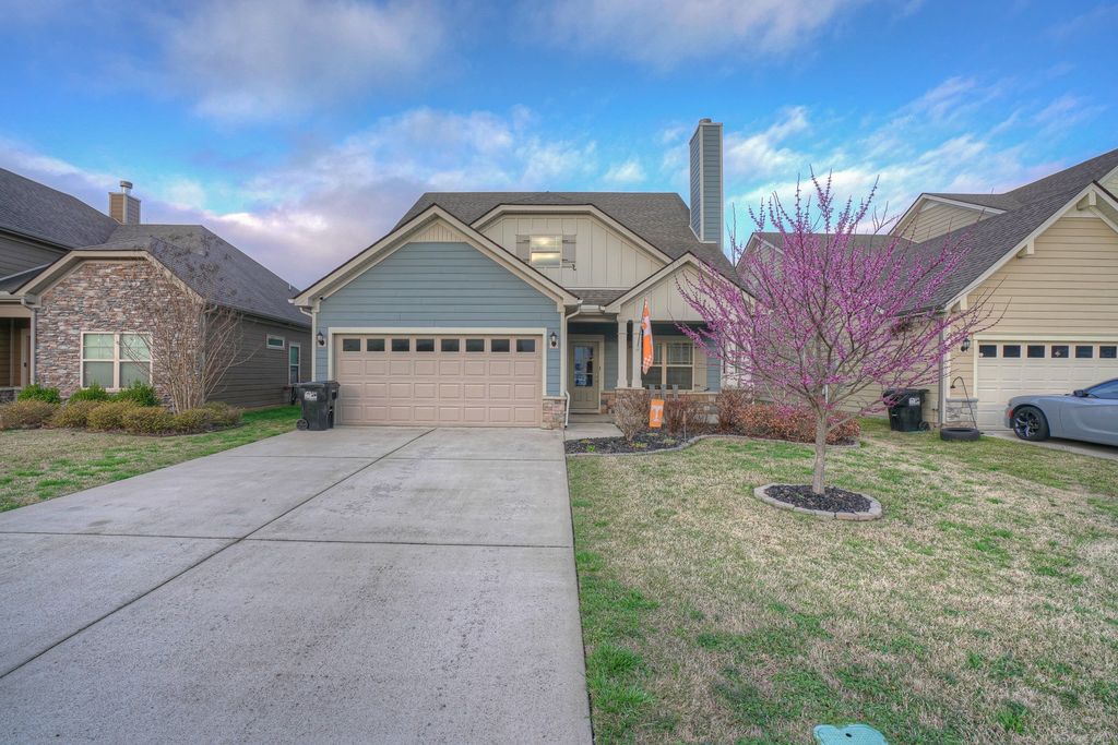 5846 Enclave Dr, Murfreesboro, TN 37128