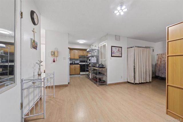 140-44 34th Avenue 2C, Flushing, NY 11354