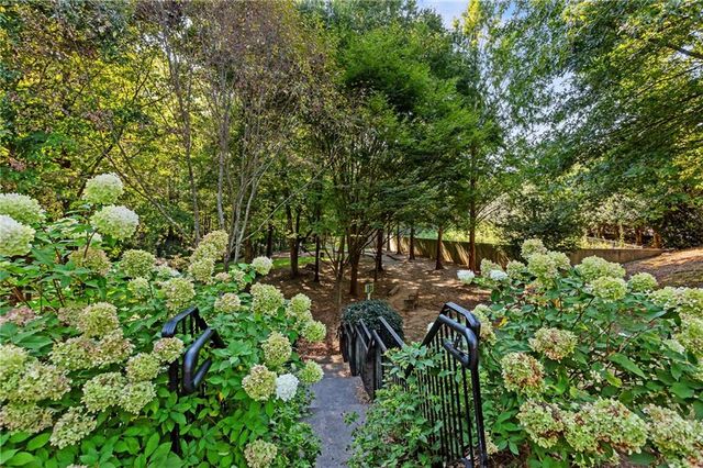 1560 Mosaic Way, Smyrna, GA 30080