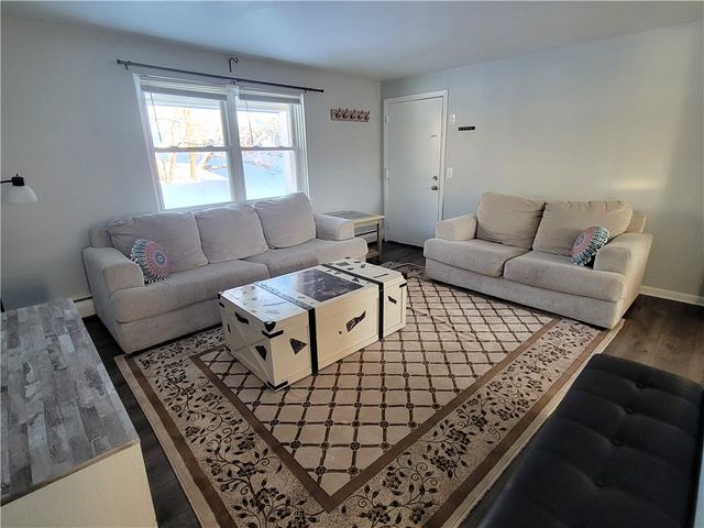 70 Carroll Avenue 303, Newport, RI 02840