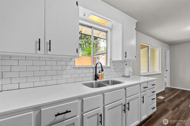316 S 308th Street, Federal Way, WA 98003
