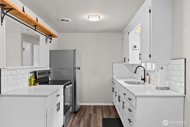316 S 308th Street, Federal Way, WA 98003