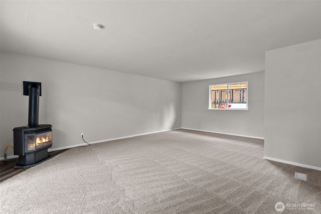 316 S 308th Street, Federal Way, WA 98003